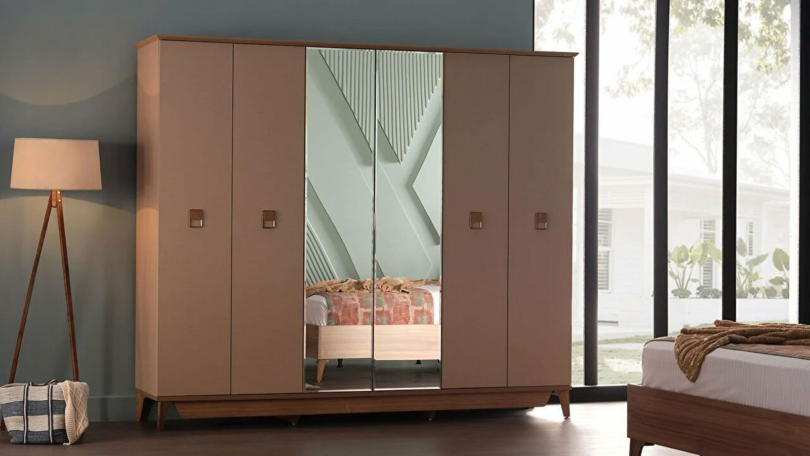 Alvis 6 door Closet Alvis 6 door Closet