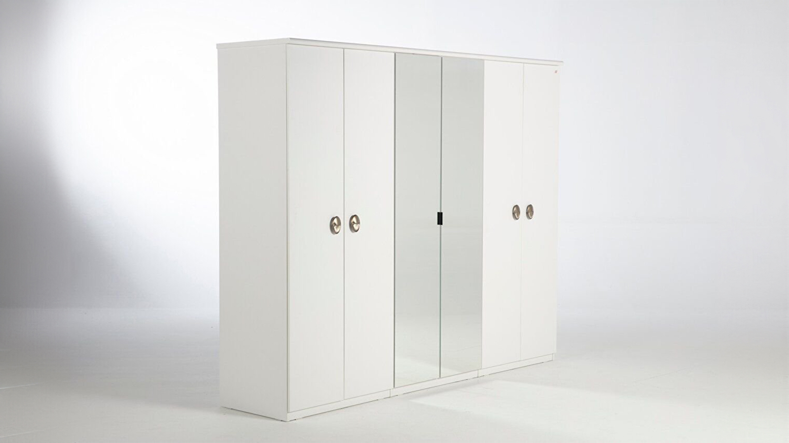 Roxy 6 door Closet Roxy 6 door Closet