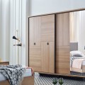 Vista Sliding Closet