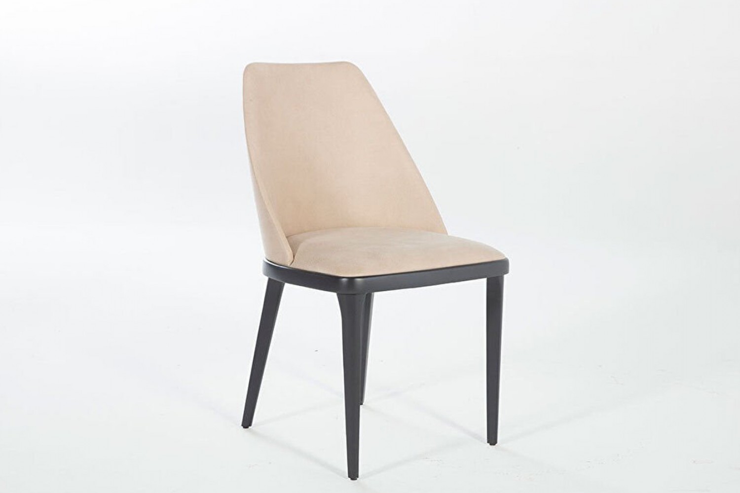 Aren Chair