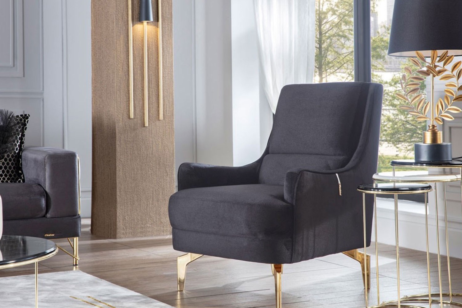 Clara Armchair (Gold)