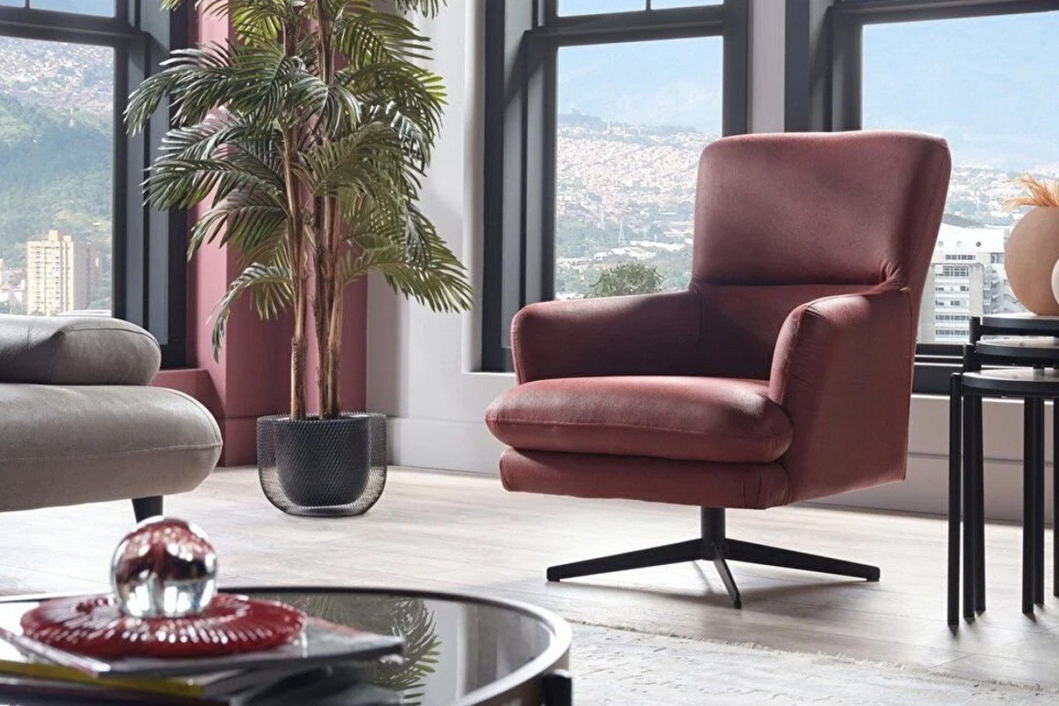 Nova Armchair