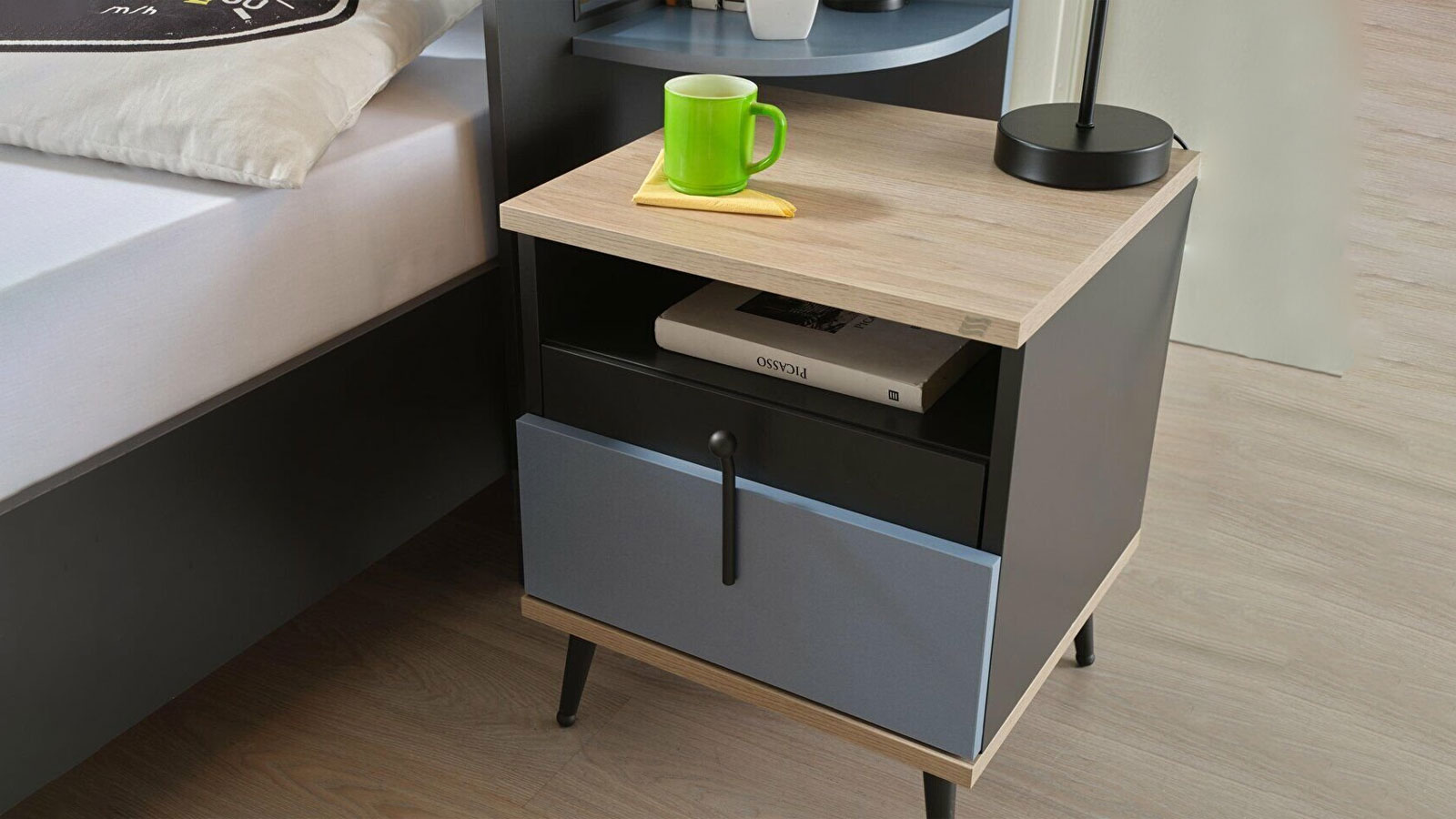 Alice Nightstand (Blue) Alice Nightstand (Blue)