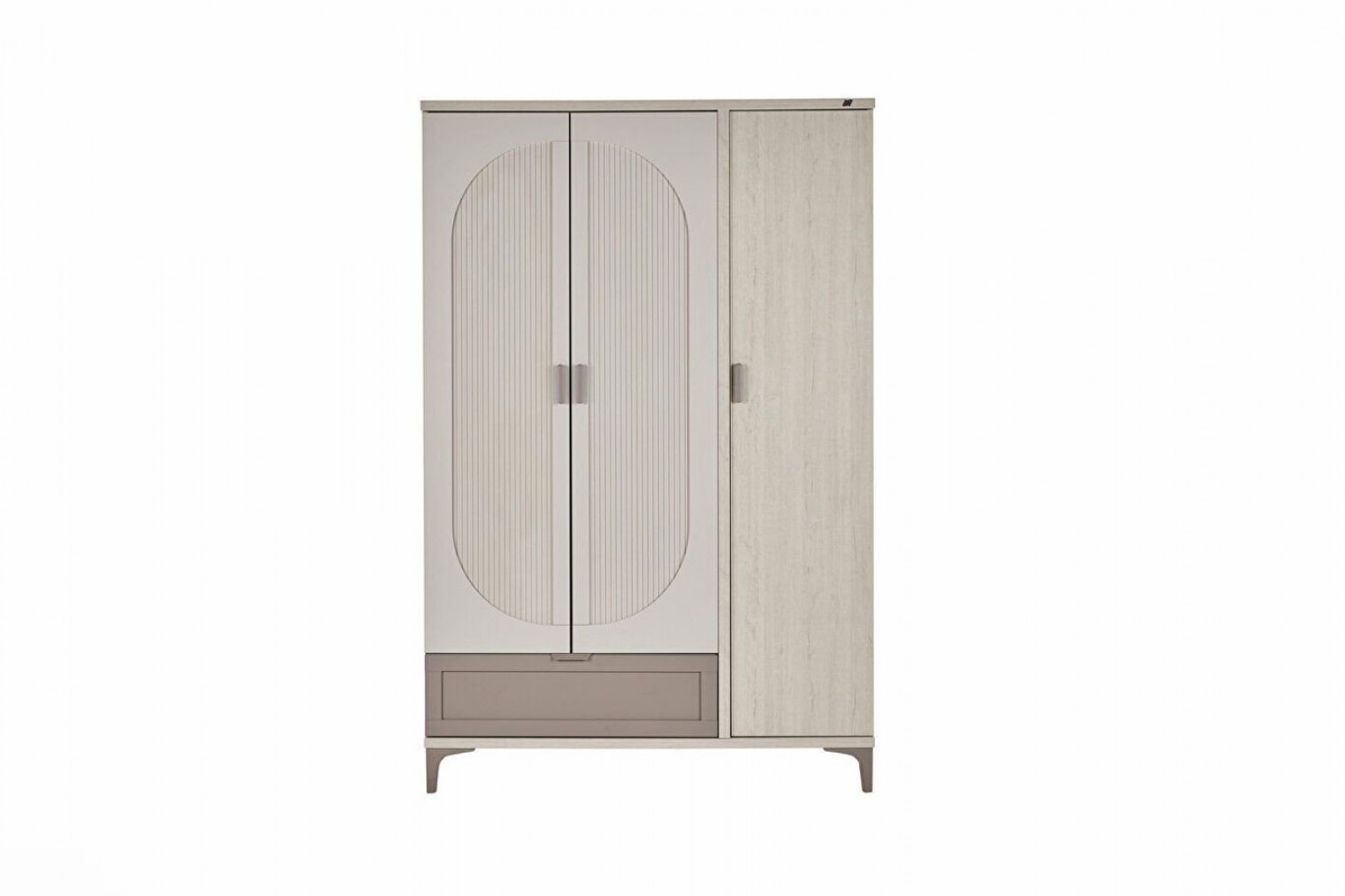 Hera 3 Door Closet