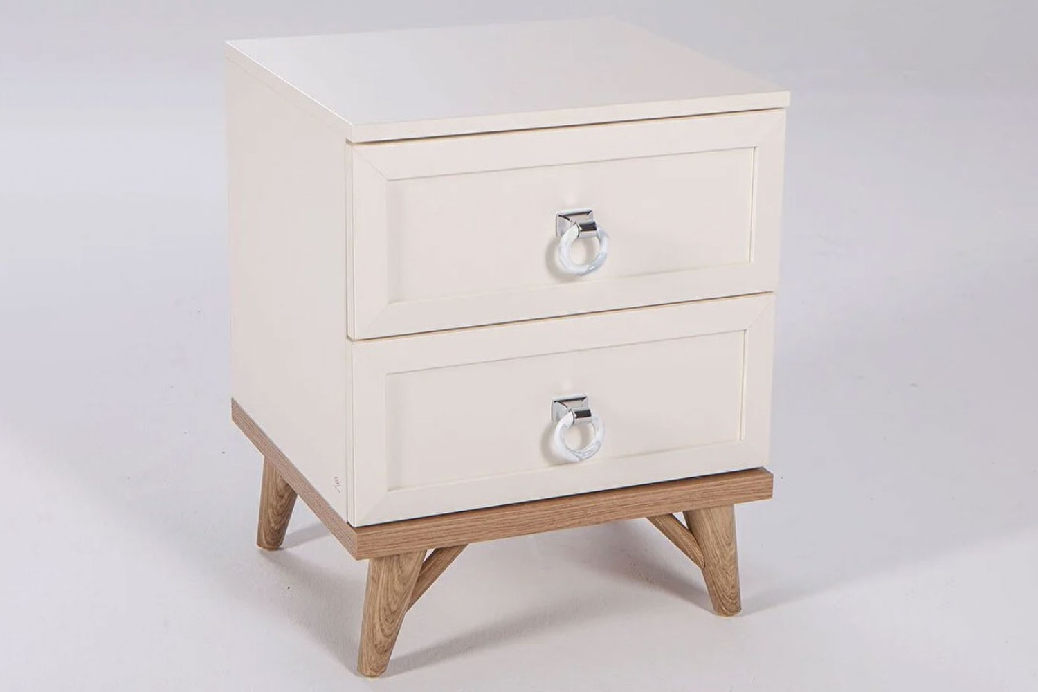 Mavenna Nightstand